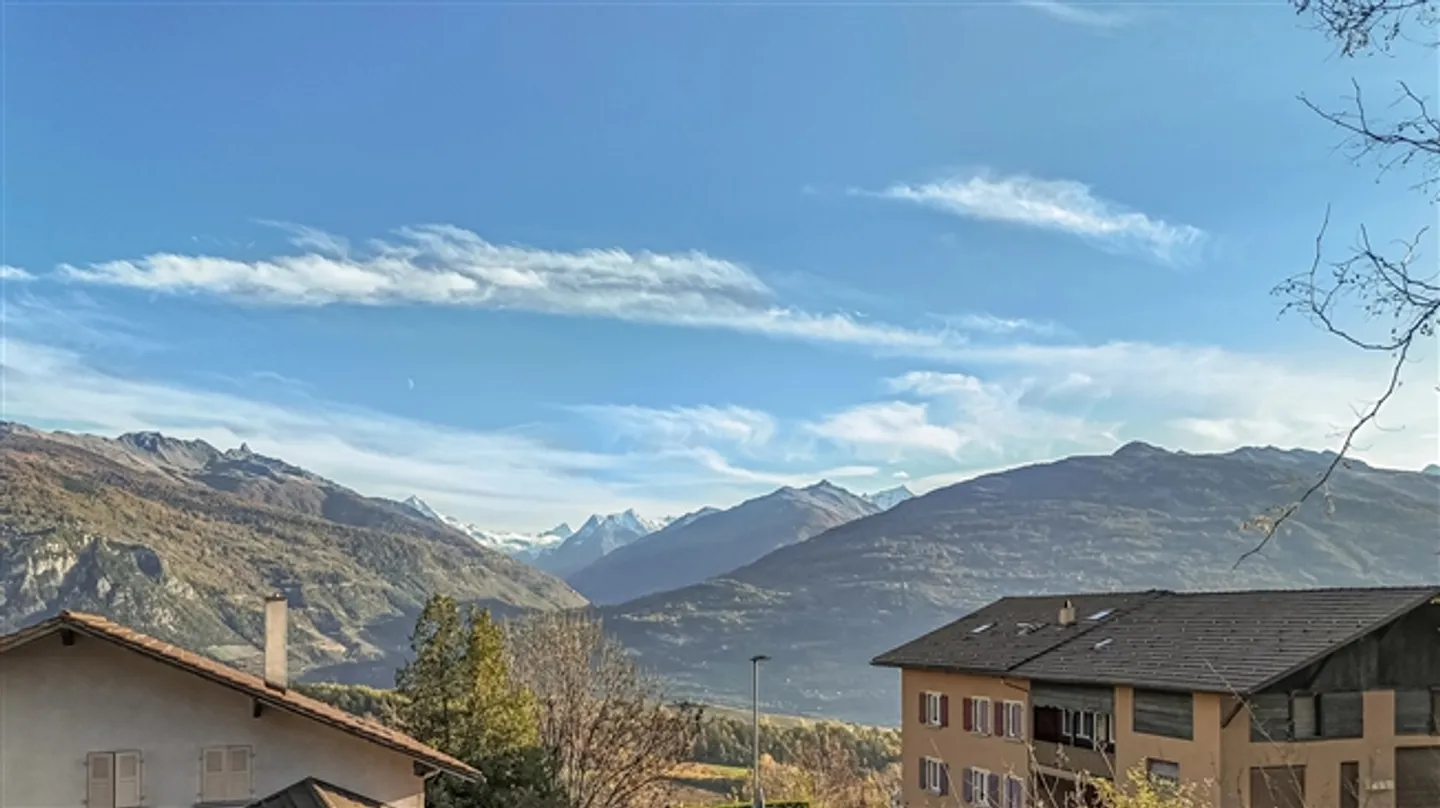 Vista mozzafiato e il privilegio di avere sole tutto l'anno - Foto 7 di 8