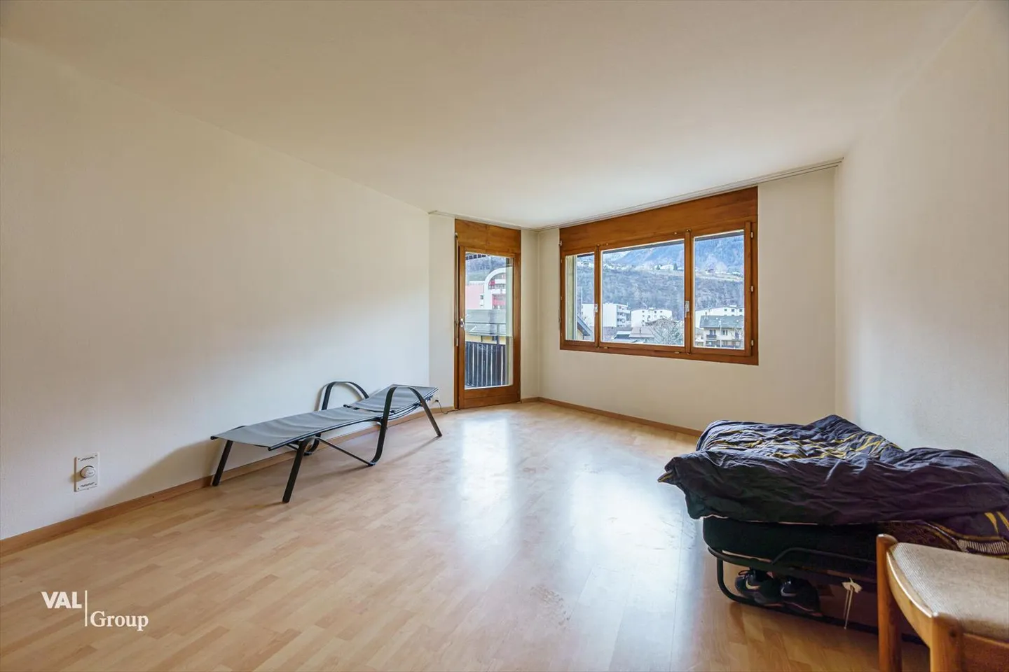 Helle 2.5 ZWG mit grosser Terrasse an sonniger, zentraler Lage - Foto 5 von 12