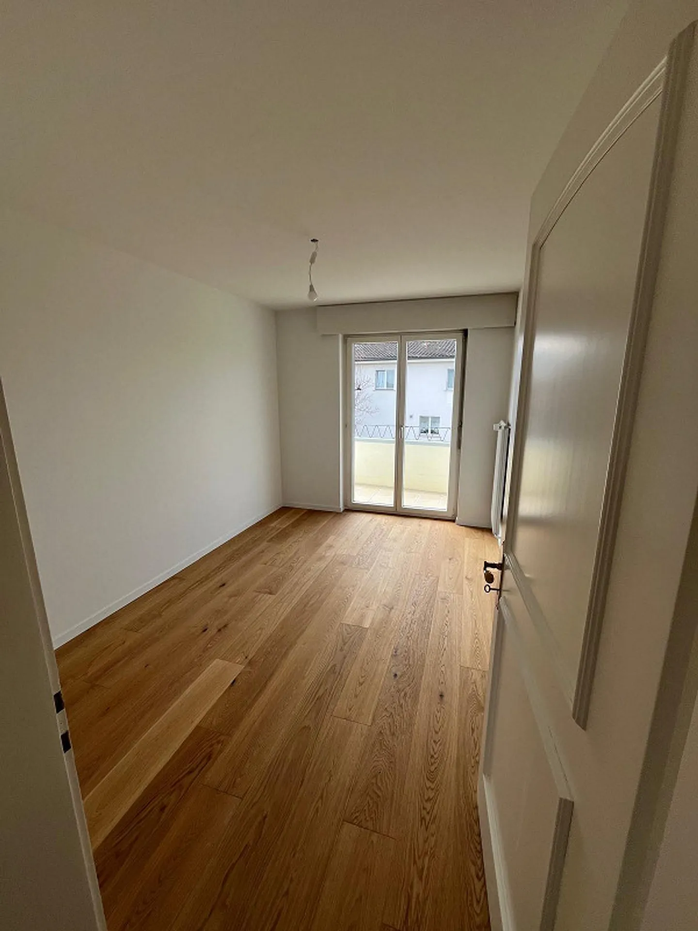 5.5-room apartment with large balcony, garden and panoramic view (2x parking included) - Photo 5 of 7