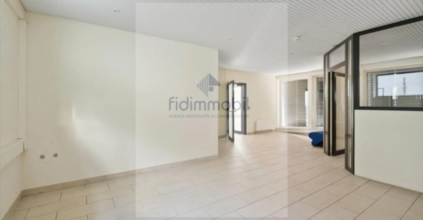 «Industrie 2 pièces» - Photo 1 sur 2