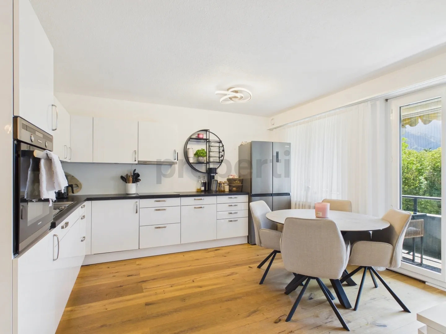 Family-friendly home, stylishly renovated - Photo 1 of 12