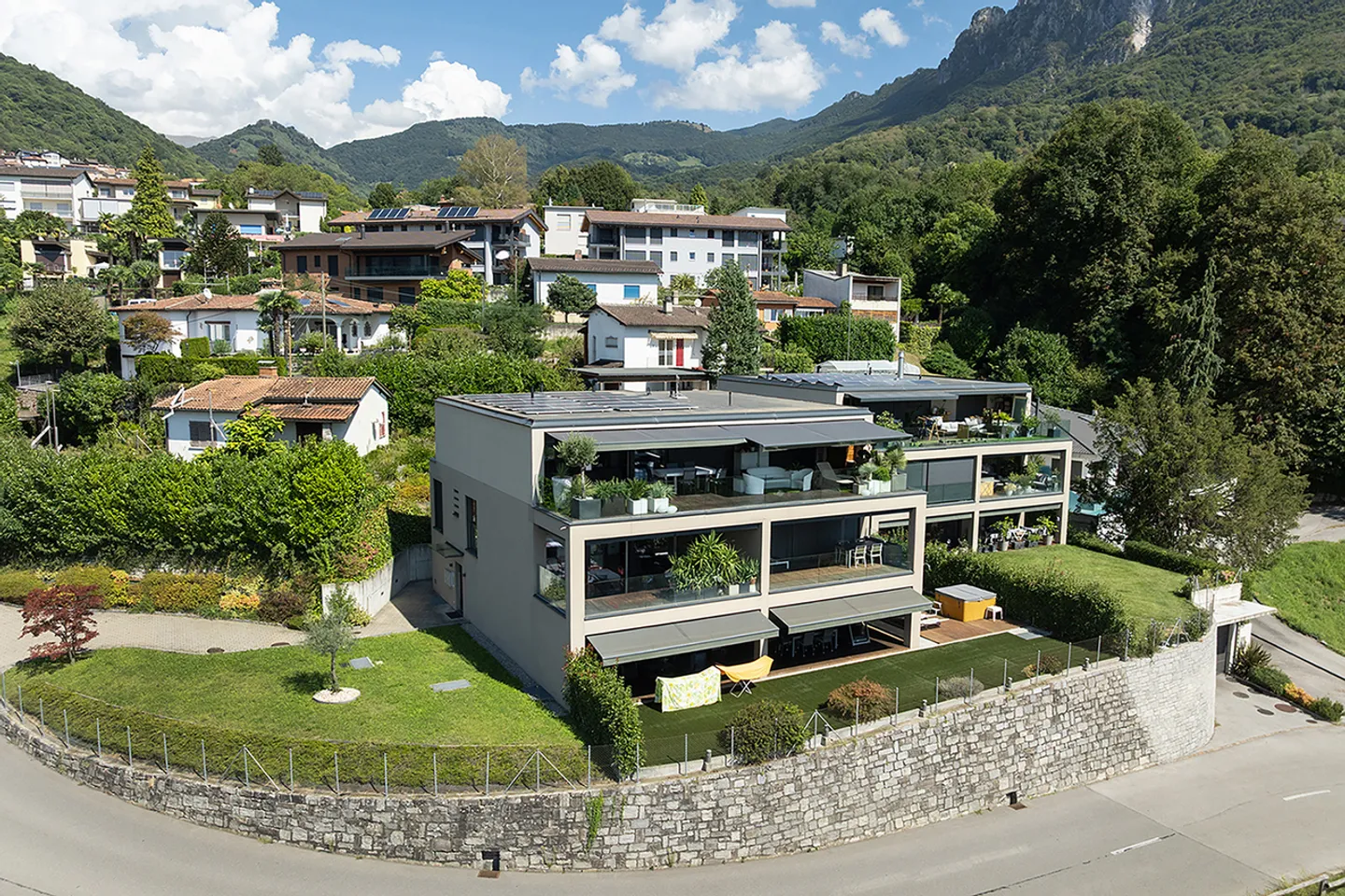 Bright apartment with breathtaking views! - Photo 7 of 8