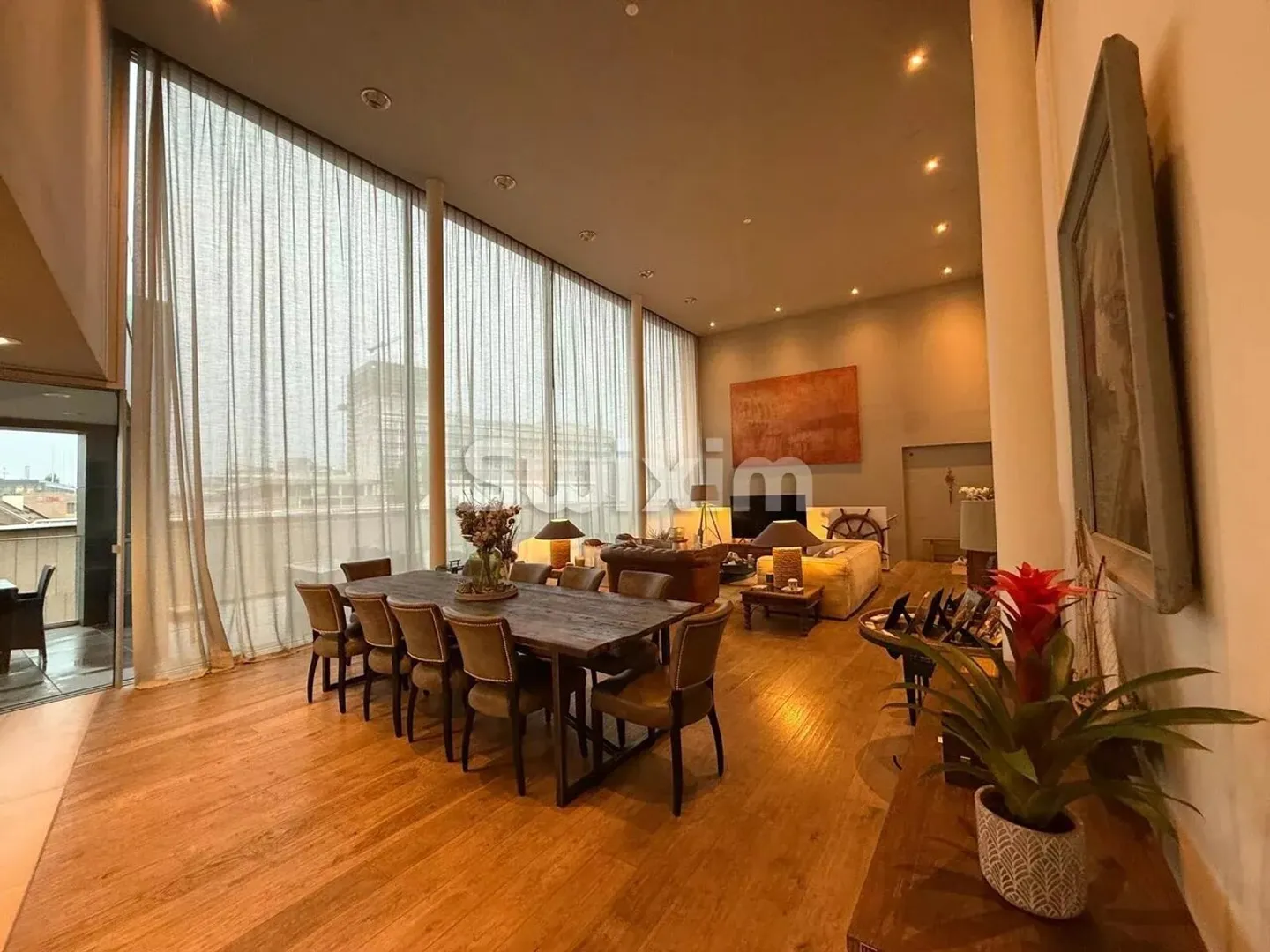 Loft spettacolare sospeso sopra la città - Foto 6 di 9