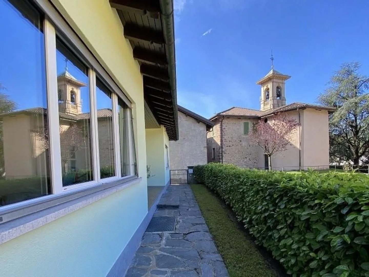 CASA UNIFAMILIARE 4.5 LOCALI - Foto 2 di 12