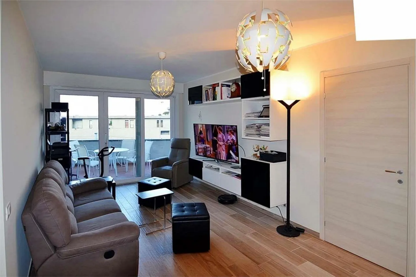 Schönes 3,5-Zimmer-Wohnung mit Seeblick - Foto 11 von 13