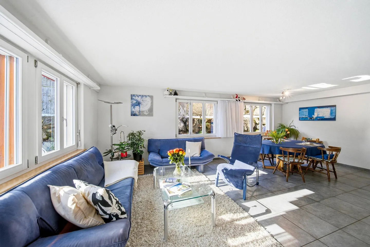 Charming Apartment in Wilderswil - Photo 4 of 9