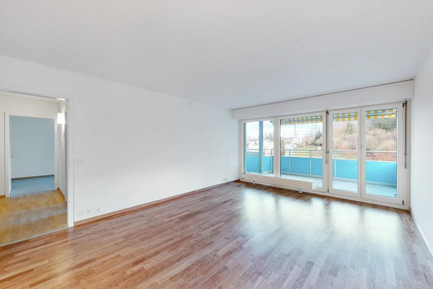 Geräumige Wohnung mit Balkon - Foto 5 von 10