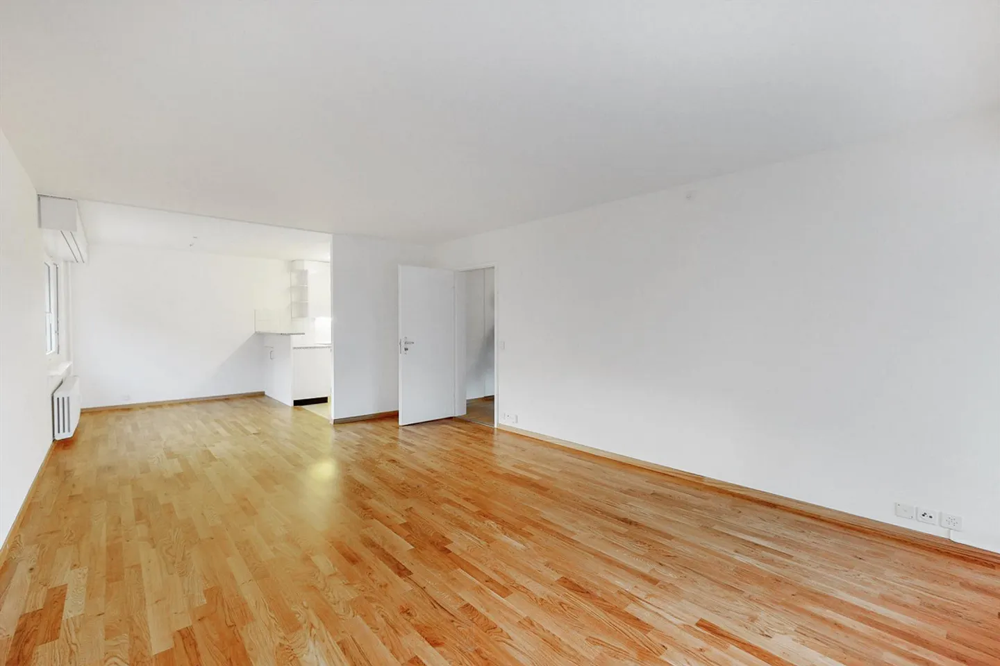 Geräumige Wohnung mit Balkon - Foto 6 von 10
