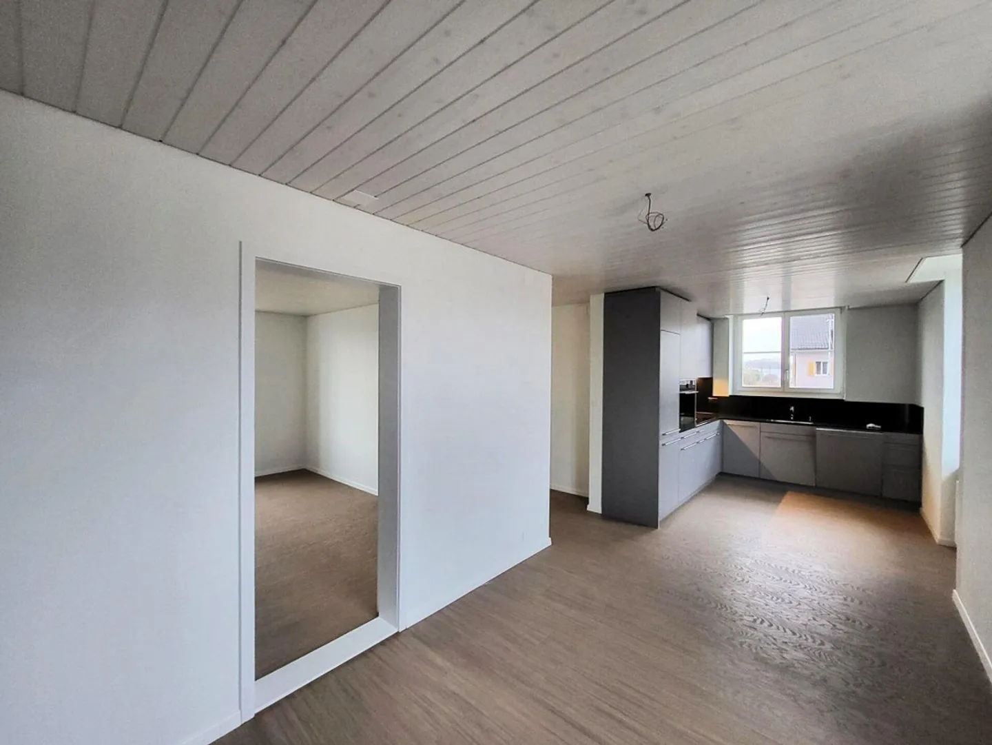 Appartamento 5 locali, prima occupazione dopo ristrutturazione - Foto 3 di 21