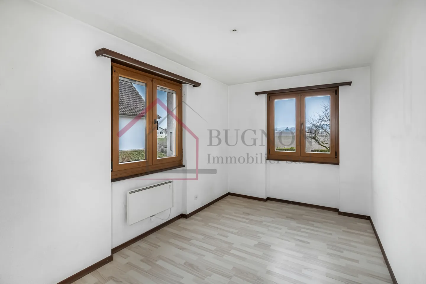 Villa indipendente con 6,5 stanze a Payerne - Foto 6 di 18