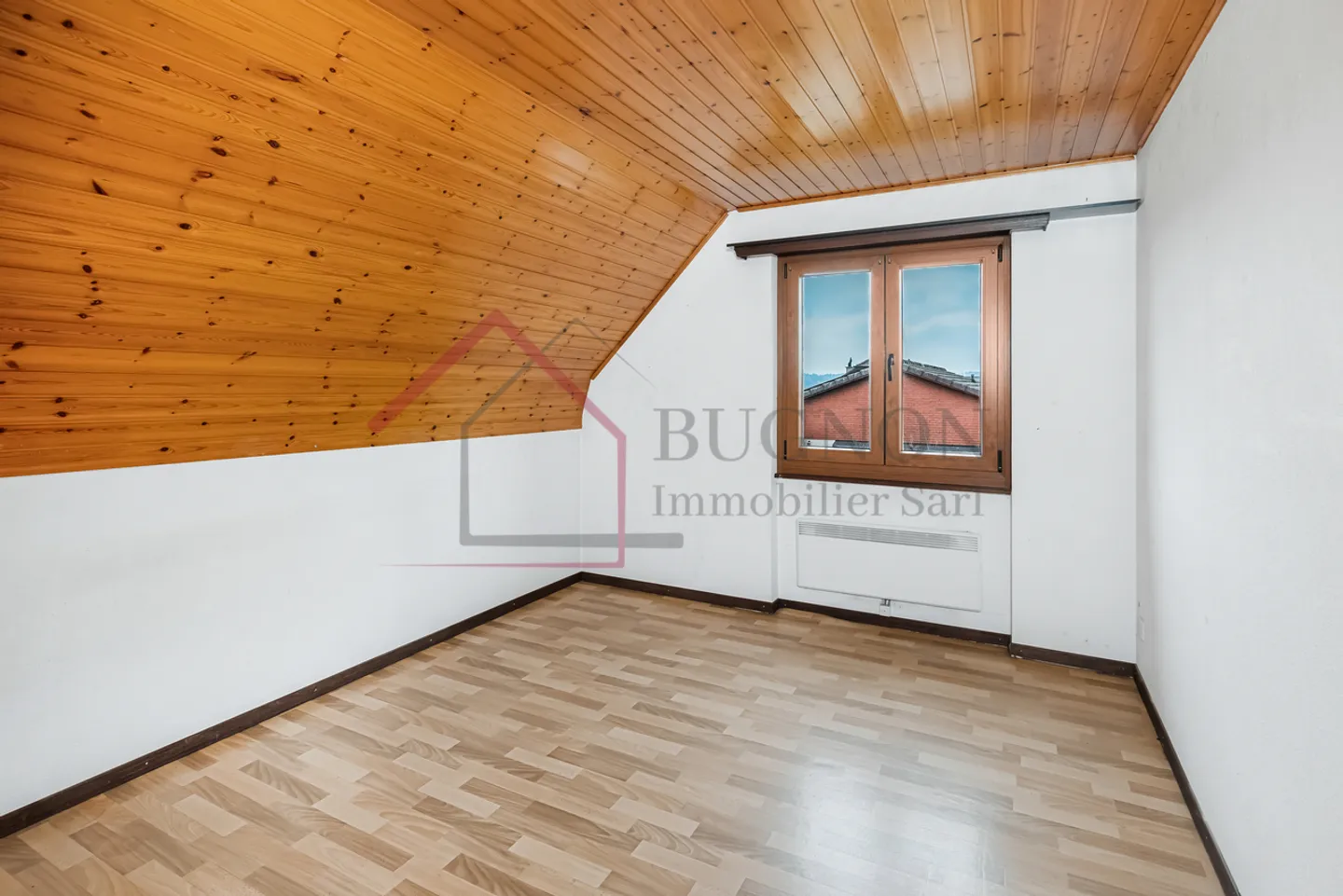 Villa indipendente con 6,5 stanze a Payerne - Foto 10 di 18