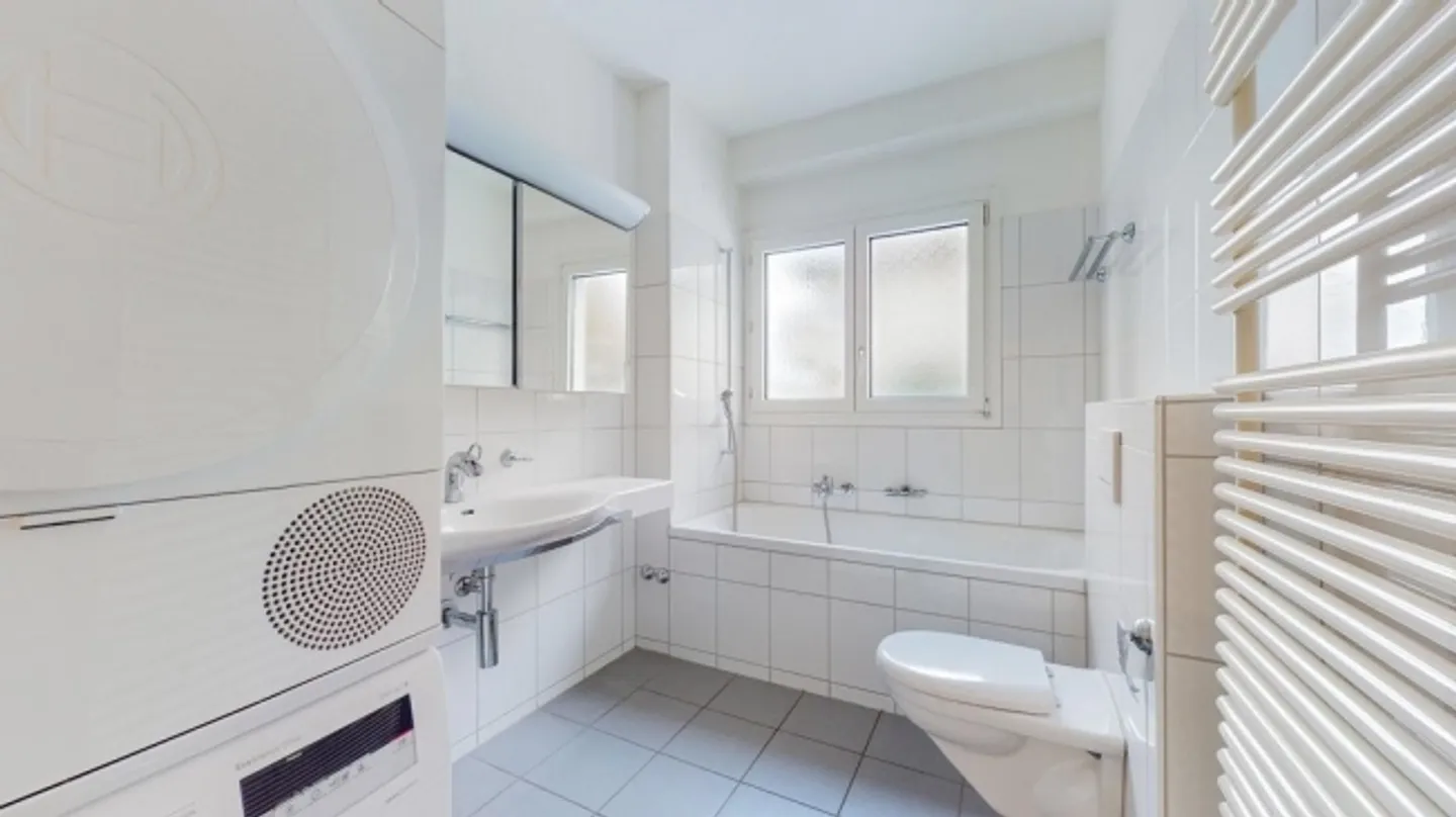 «3.5-Zimmer-Dachwohnung mit toller Seesicht» - Foto 6 von 8