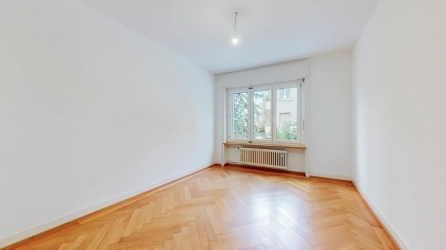 «3.5-Zimmer-Dachwohnung mit toller Seesicht» - Foto 3 von 8