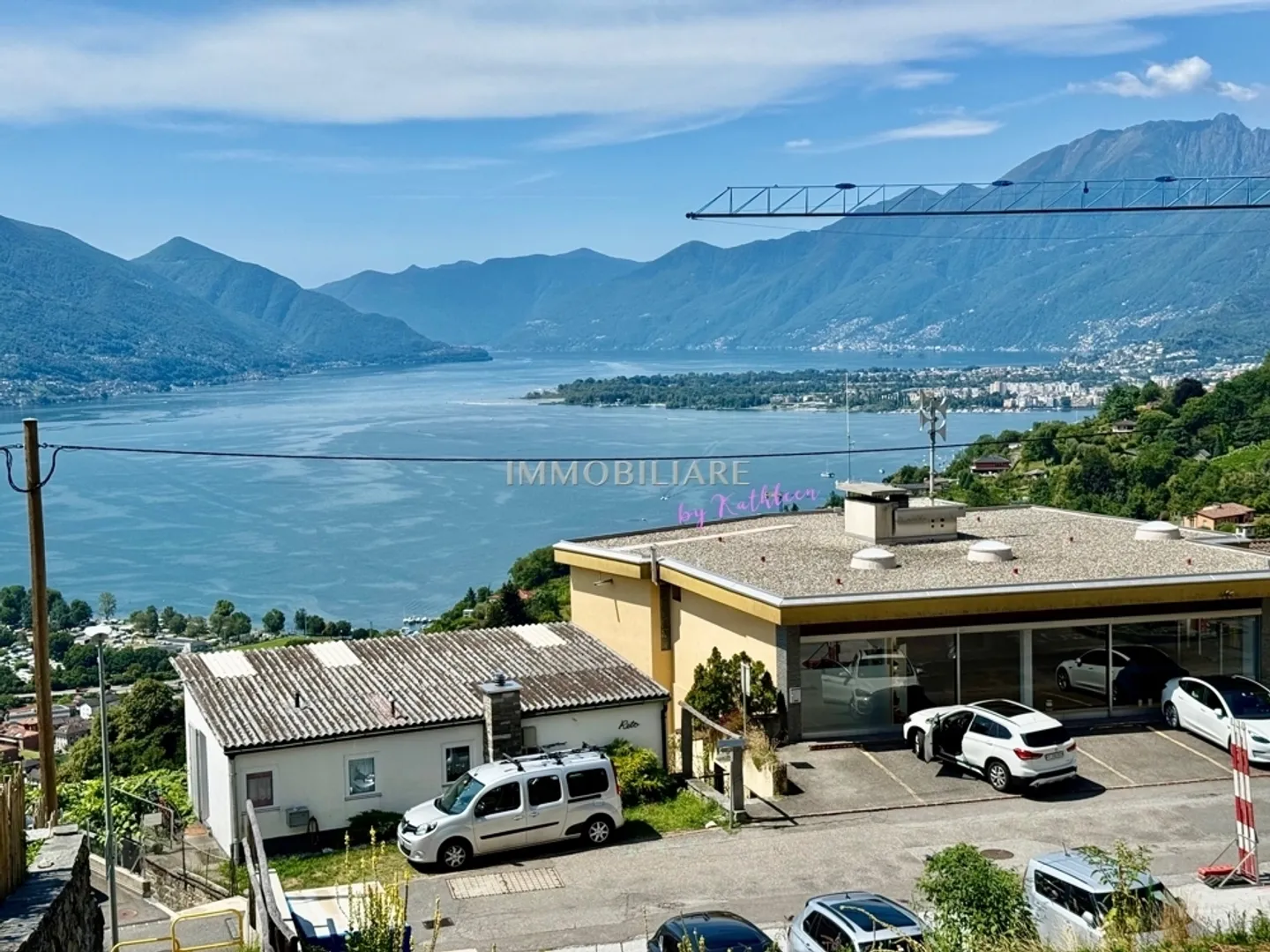 Terrain constructible avec vue merveilleuse - Photo 1 sur 8