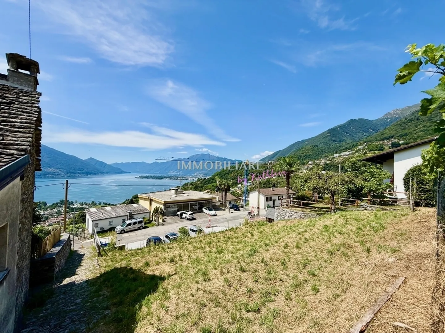 Terrain constructible avec vue merveilleuse - Photo 6 sur 8