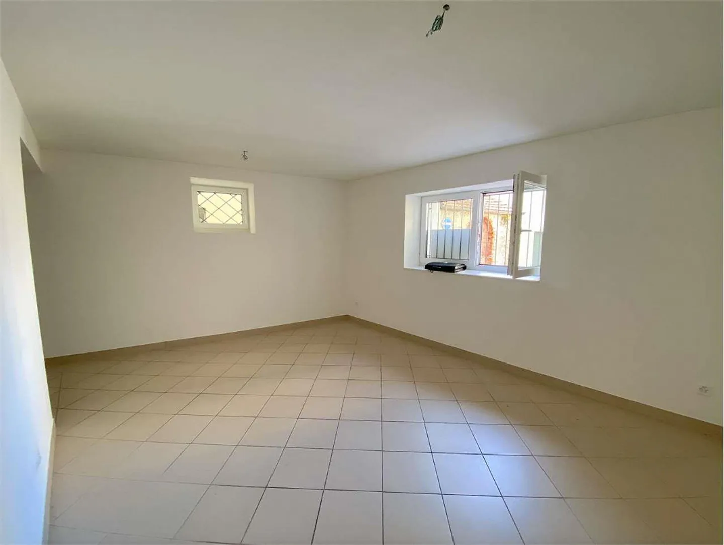 Casa indipendente completamente ristrutturata - Foto 3 di 13