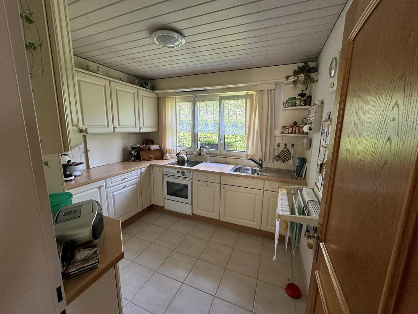 Casa unifamiliare adatta alle famiglie con giardino - Foto 4 di 9