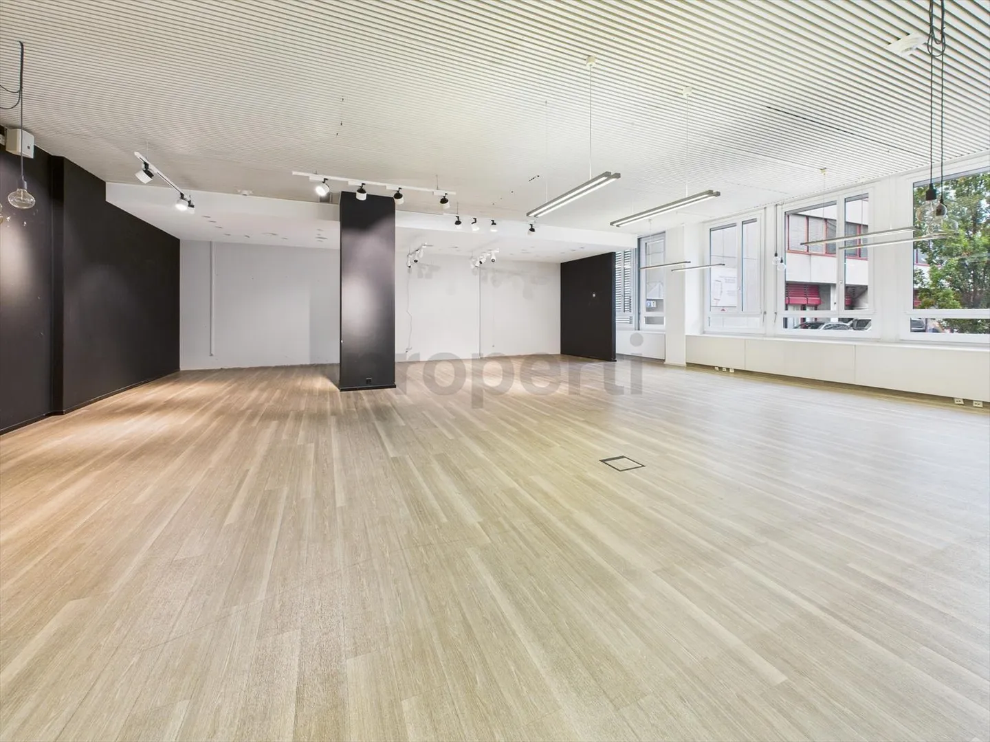 Bureau spacieux à Opfikon – Travailler près de l'aéroport - Photo 4 sur 12