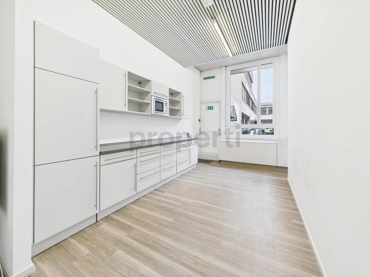 Bureau spacieux à Opfikon – Travailler près de l'aéroport - Photo 8 sur 12