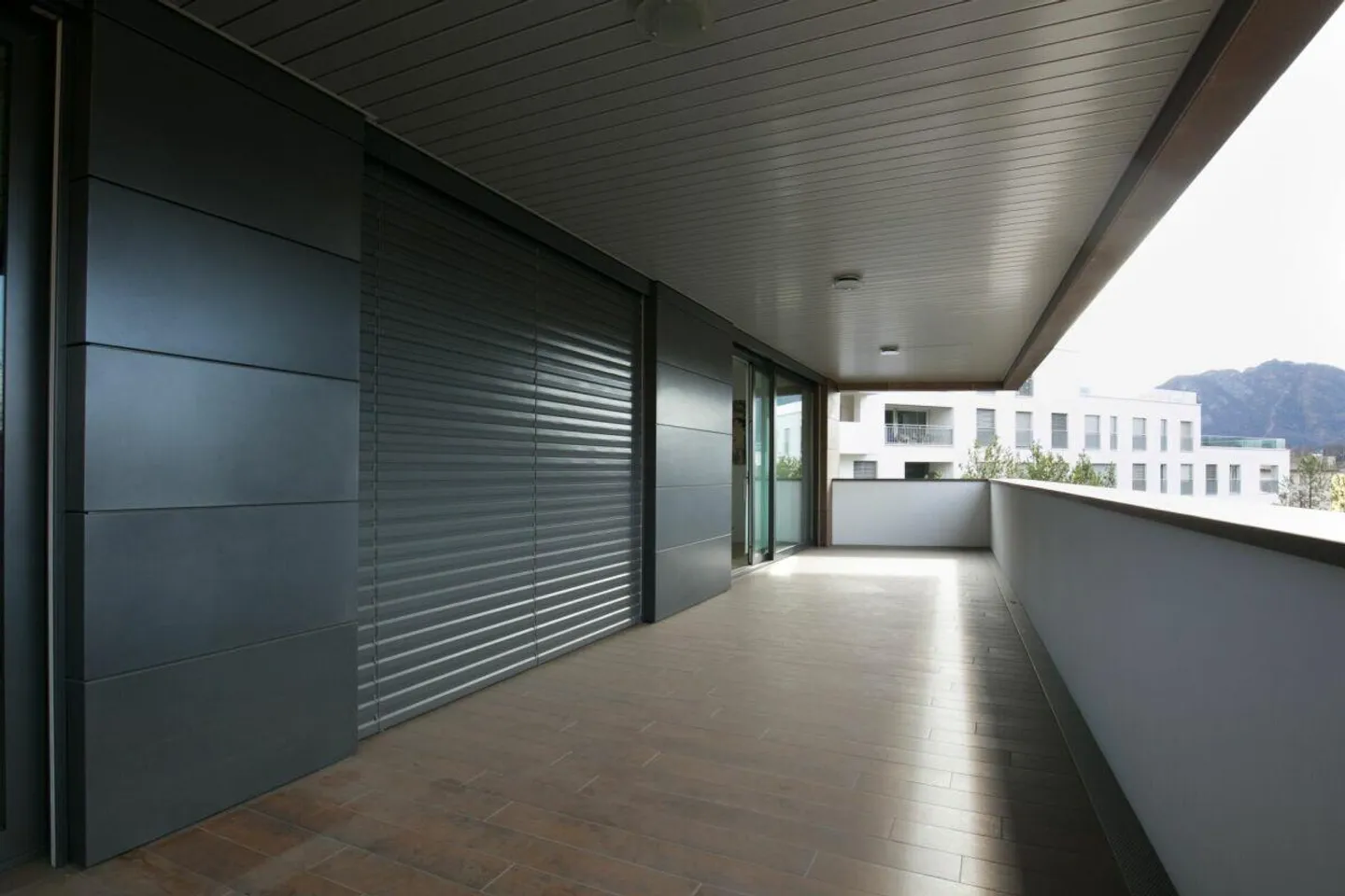 Lugano: Recente appartamento con balcone, 4.5 locali - Foto 2 di 8