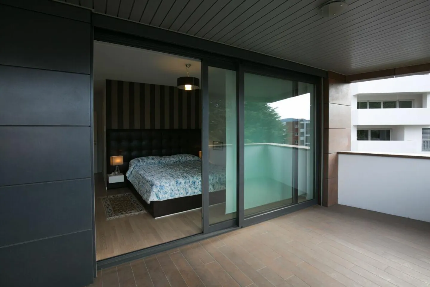Lugano: Recente appartamento con balcone, 4.5 locali - Foto 4 di 8