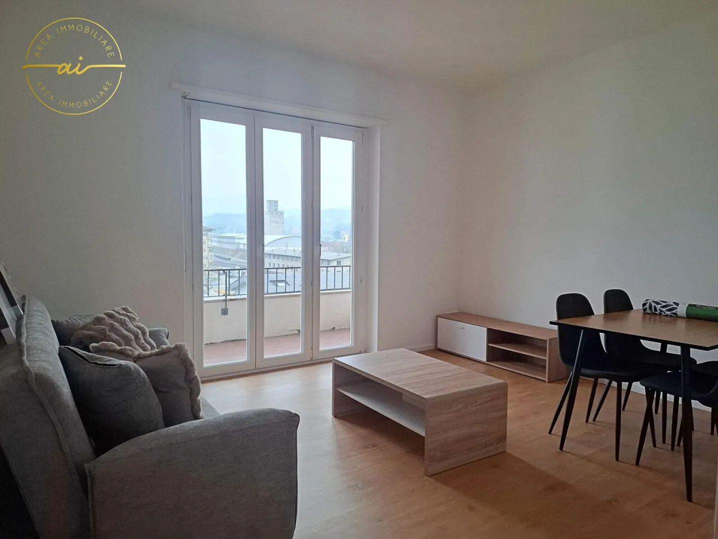 Appartement de 4,5 pièces meublé dans la zone Palapenz - Photo 3 sur 7