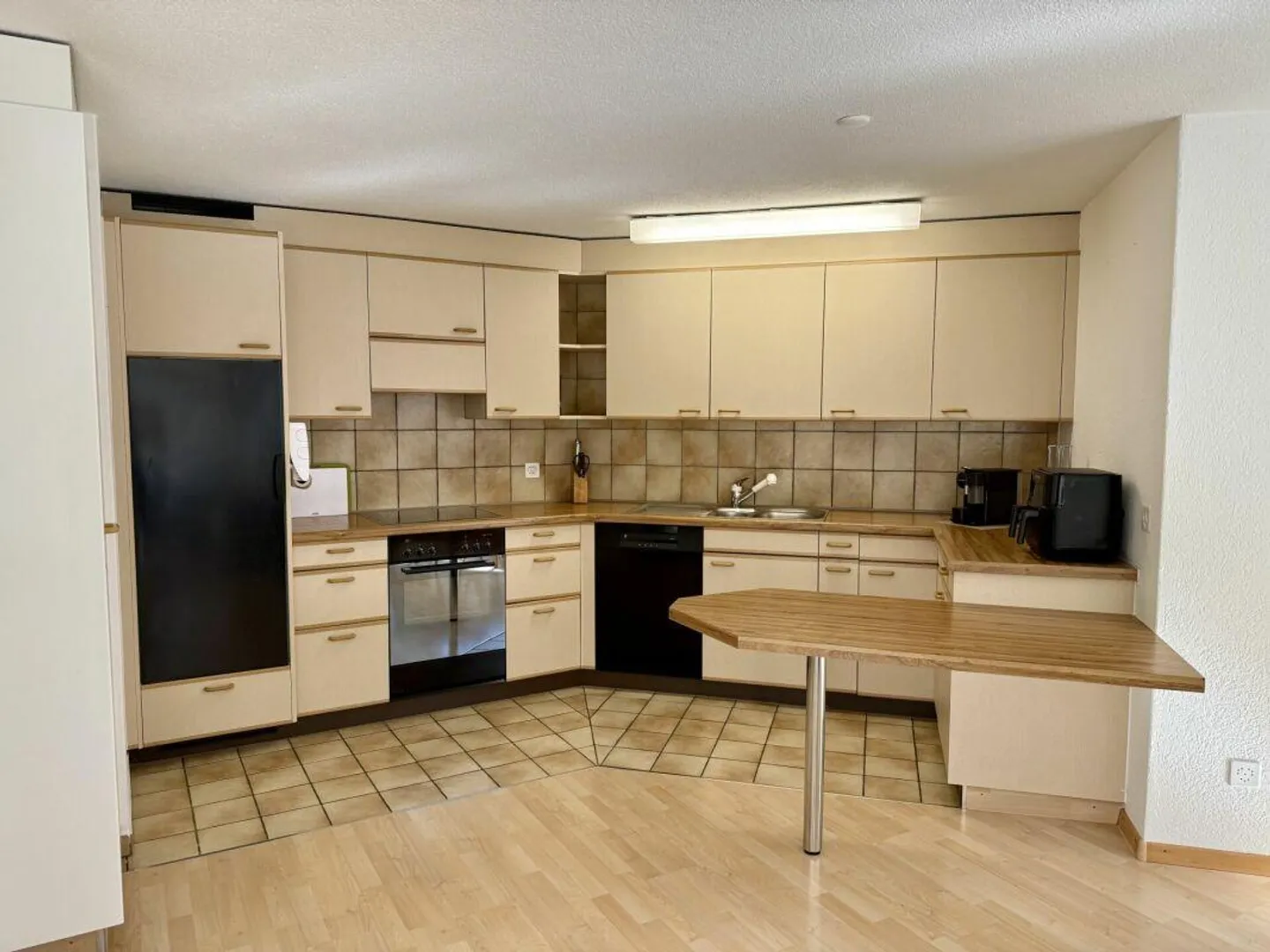 Appartement 3.5 pièces avec balcon - Photo 3 sur 8