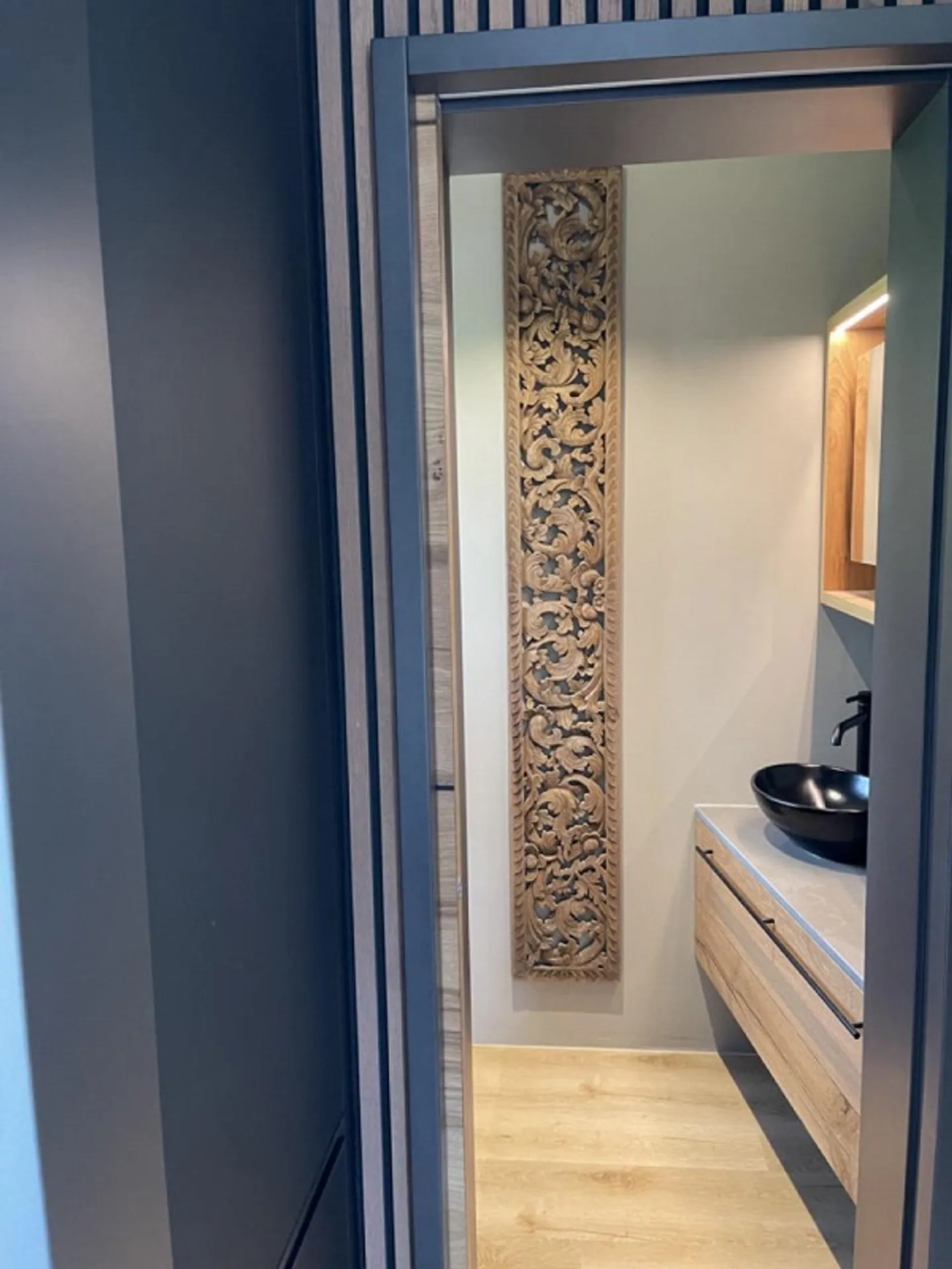 Affascinante casa unifamiliare di 2,5 stanze con giardino ad Ascona - Foto 8 di 9