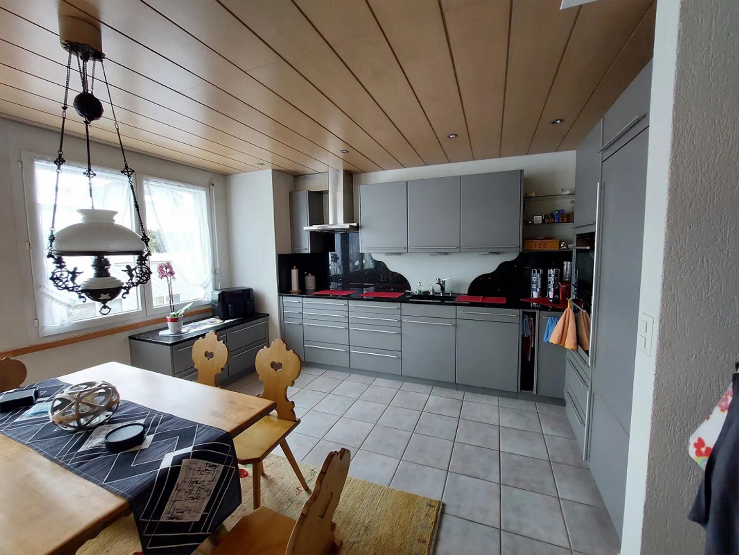 Appartement 4,5 pièces au 1er étage - Photo 2 sur 14