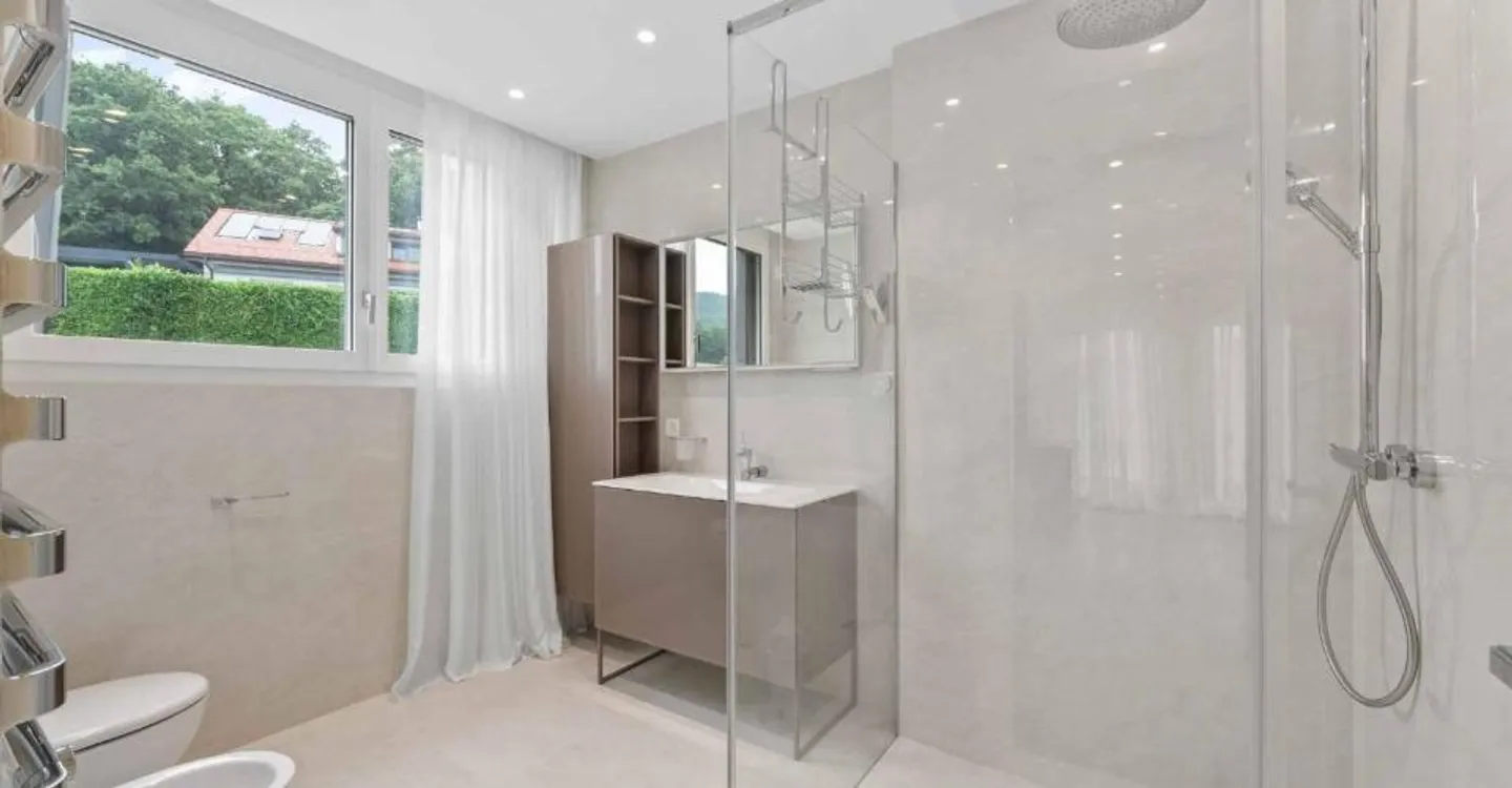 Sumptuous 10-room property - Stunning view - Indoor pool - Photo 7 of 10
