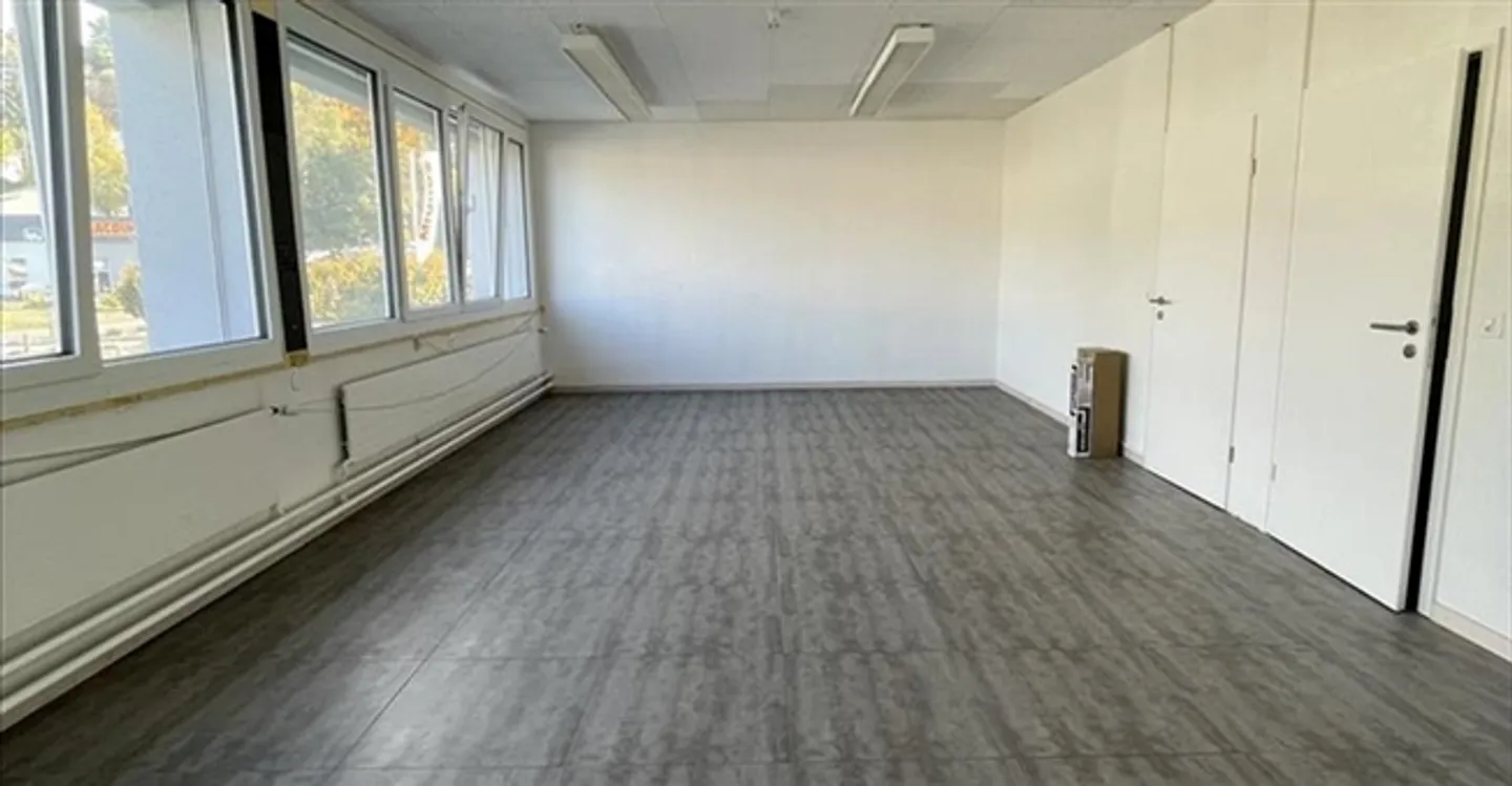 Büro 1 Zimmer - Foto 1 von 4