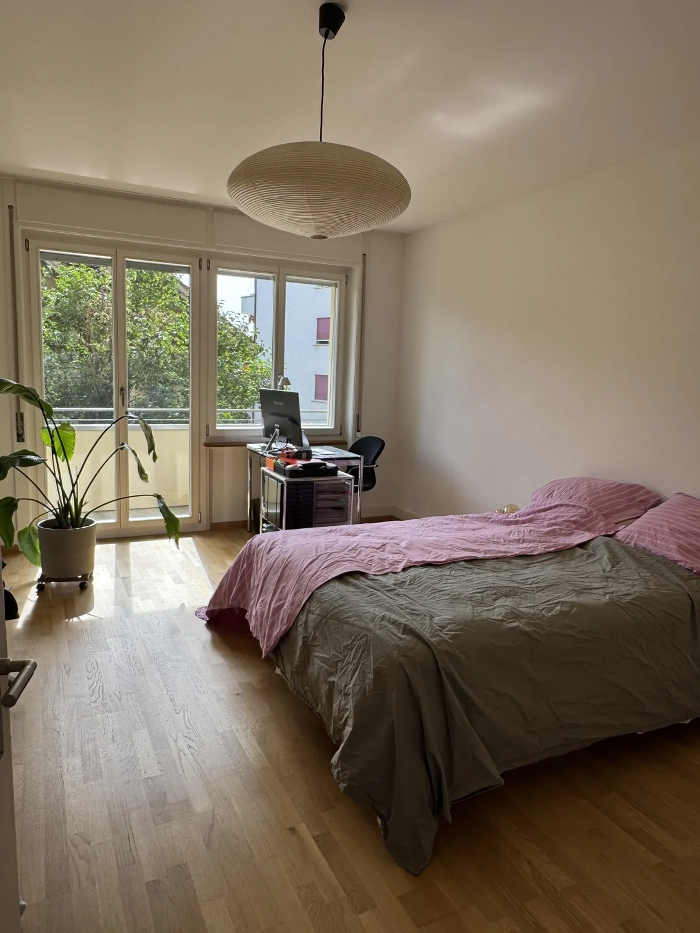 Appartamento luminoso 2.5 locali - Foto 2 di 6