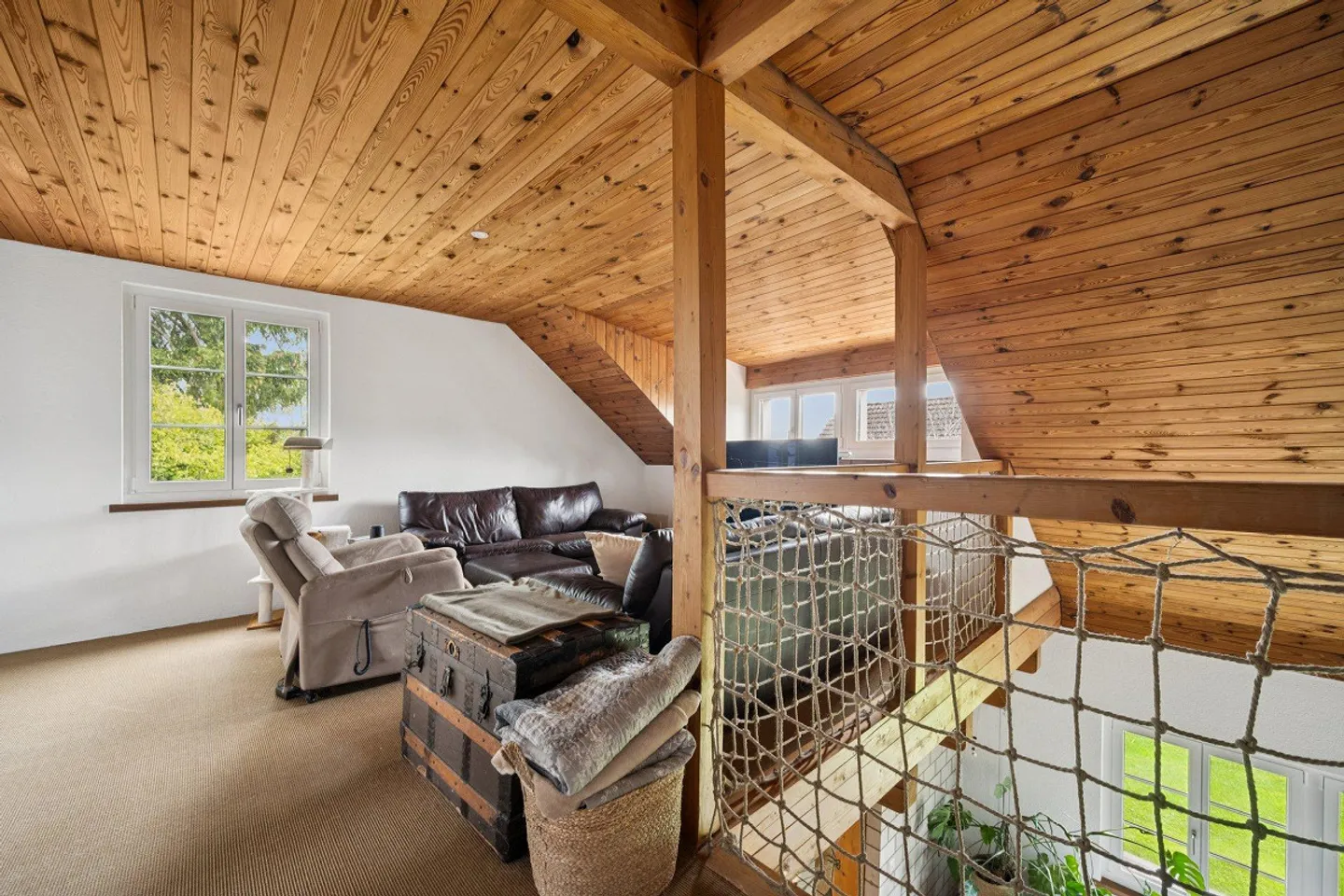 Exklusives Landhaus mit grossem Garten - Foto 11 von 13