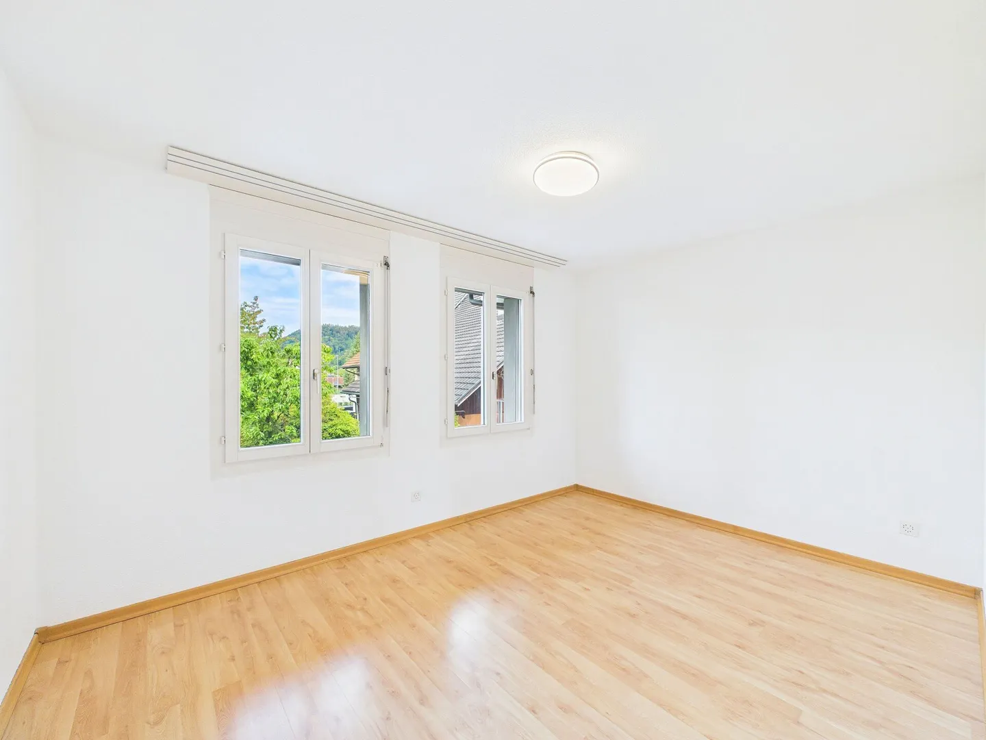 Appartamento di 4,5 stanze ben tenuto a Hornussen - Foto 8 di 11