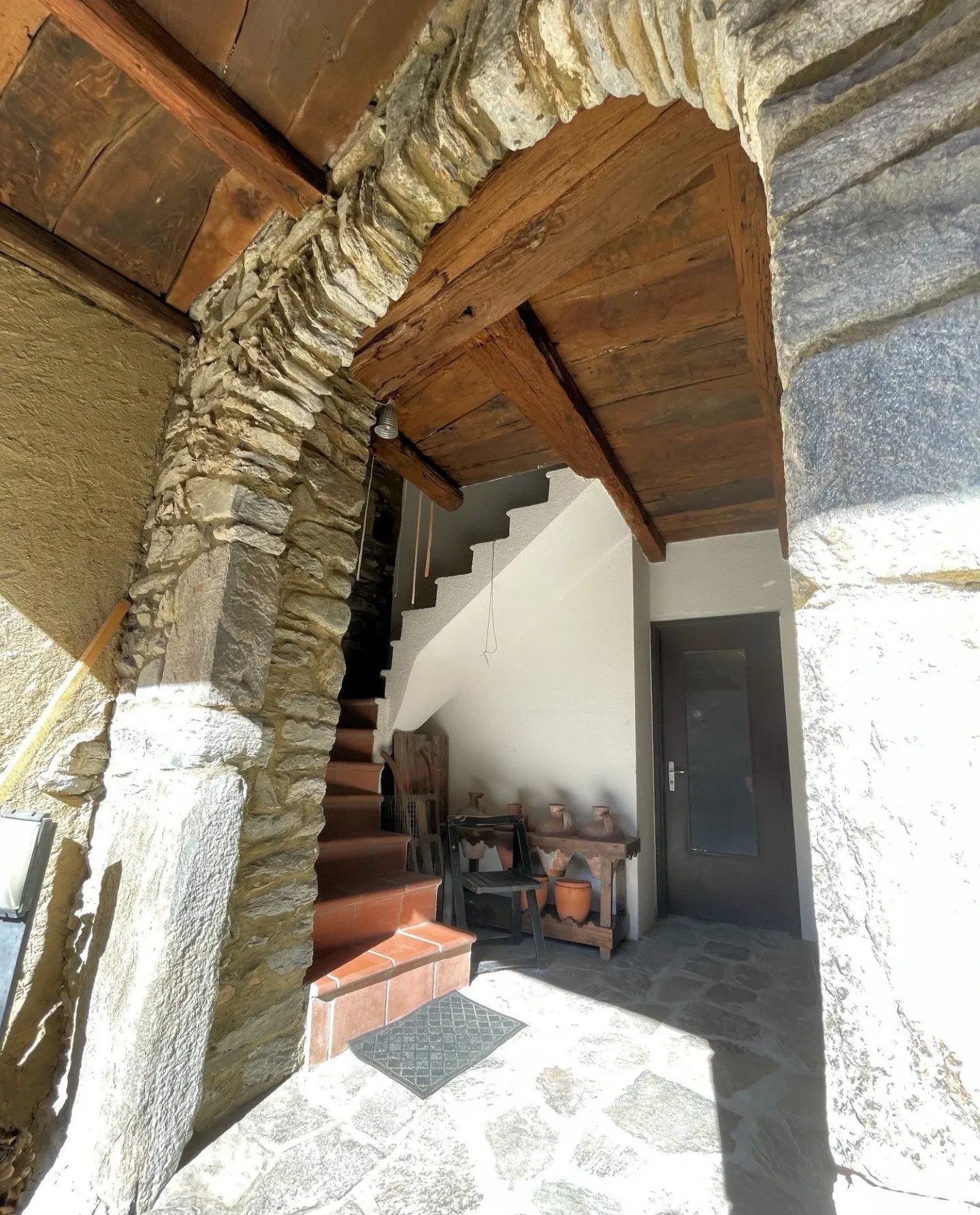 Charmantes Apartment in Mezzovico - Foto 6 von 17