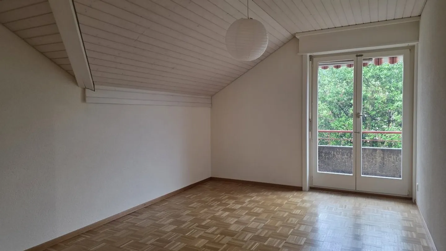 Two and a half room apartment for CHF 1320.-/month including additional costs - Photo 4 of 5