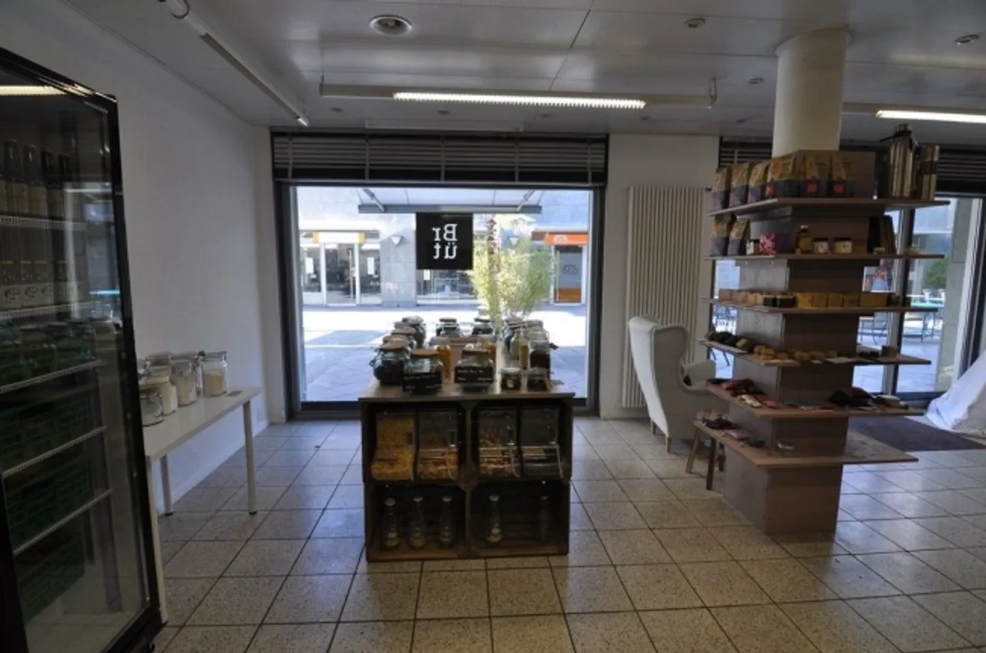 «Arcade au centre ville de Sierre à louer de suite ou à convenir» - Photo 4 sur 7