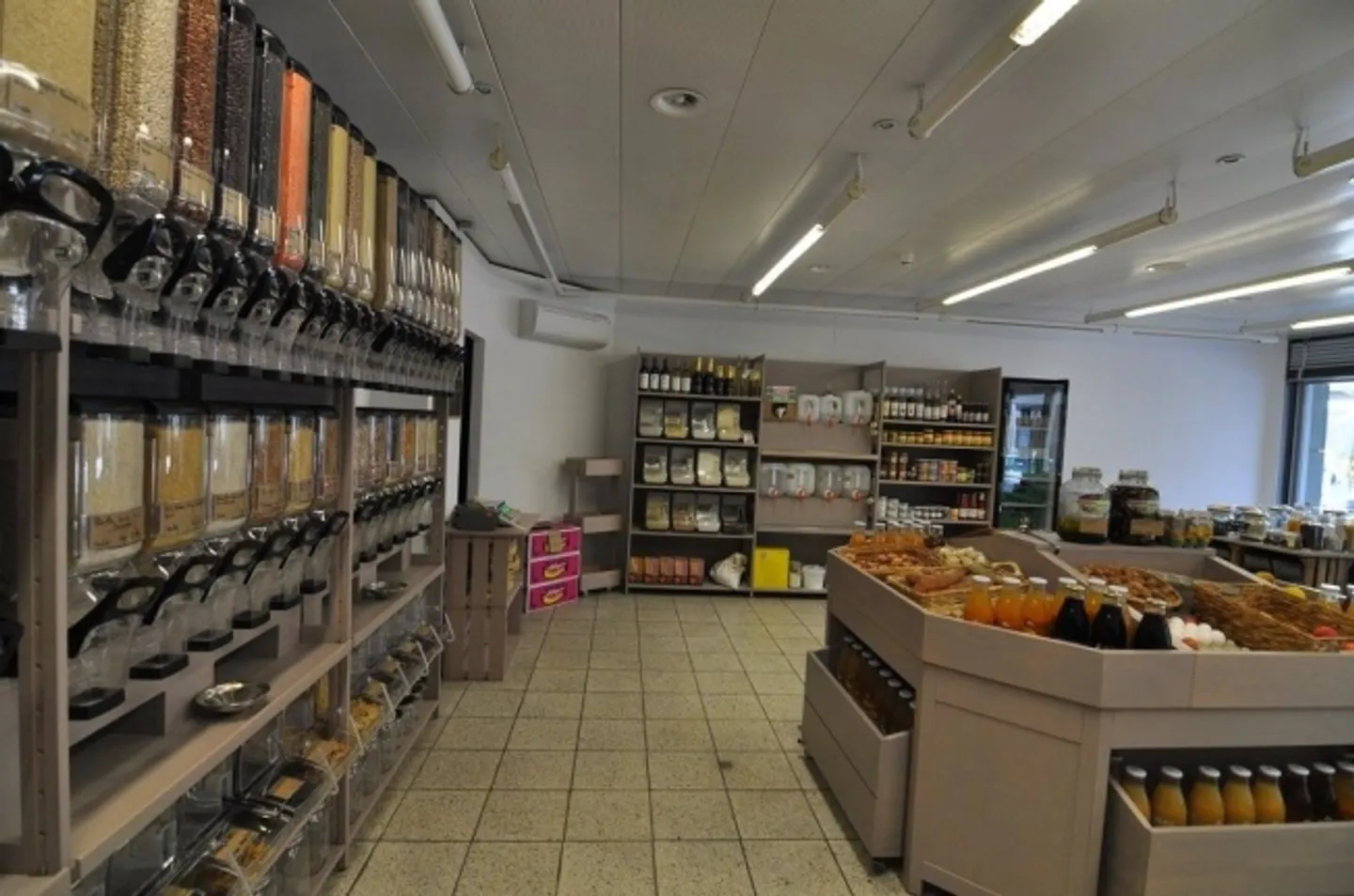 «Arcade au centre ville de Sierre à louer de suite ou à convenir» - Photo 6 sur 7