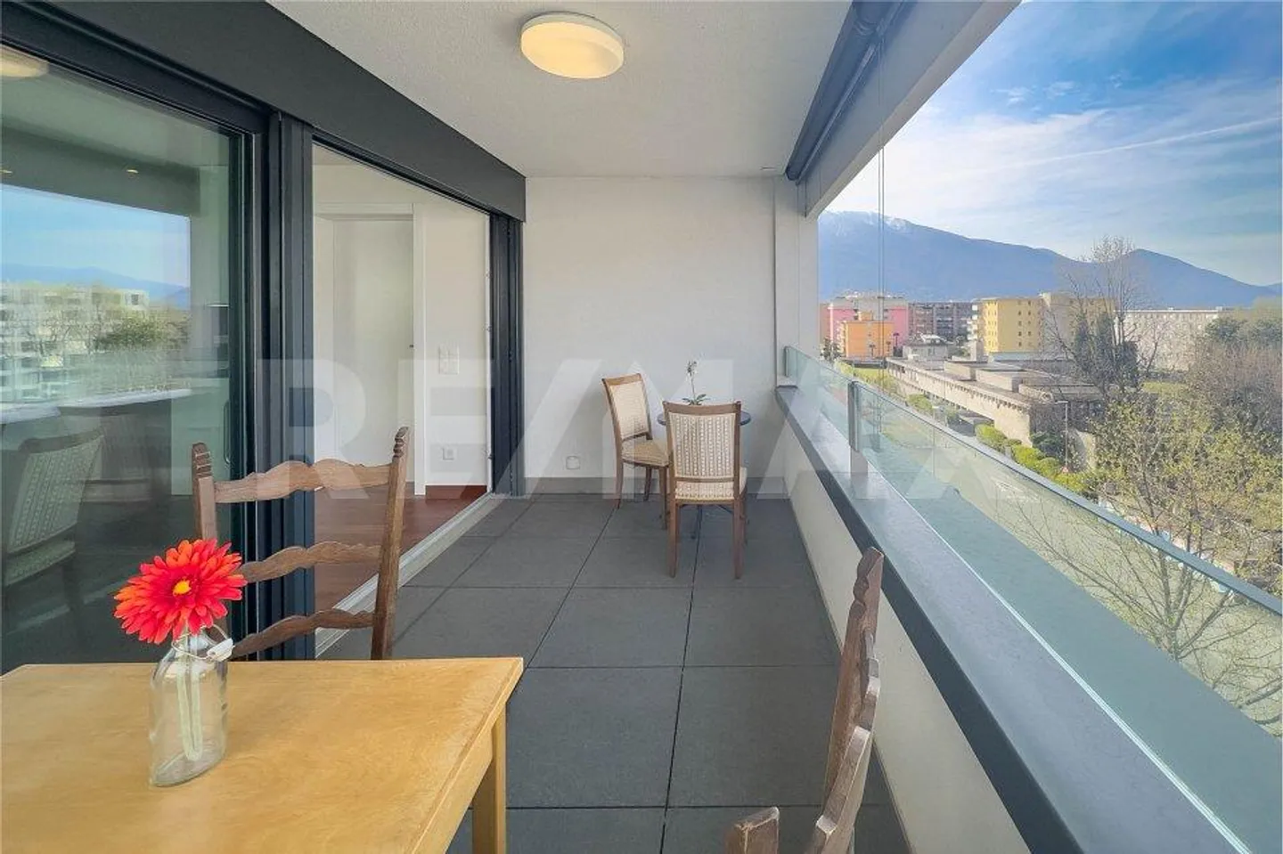 3.5-room apartment in perfect condition - Photo 3 of 13