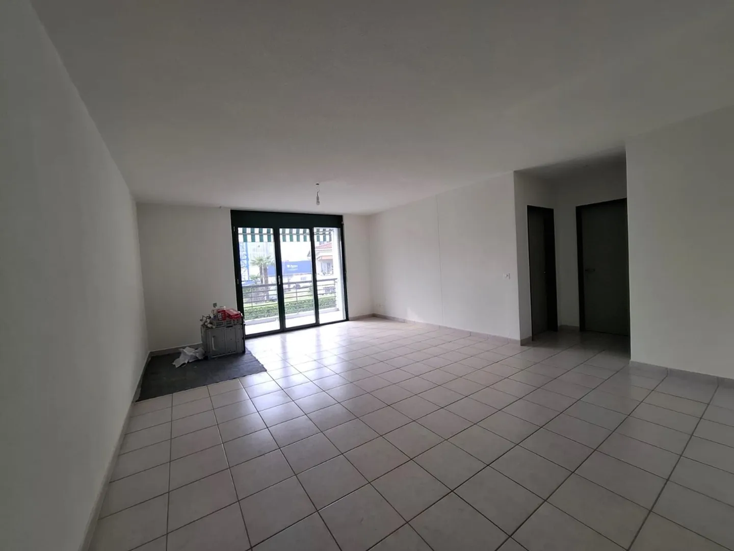 Opportunité d'investissement à Tenero-Contra Immeuble résidentiel avec 7 appartements et espace commercial à revenu - Photo 9 sur 12