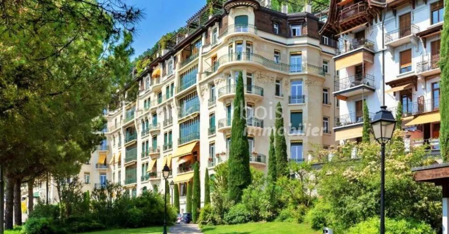 Appartement de Luxe avec Vue sur le Lac - Photo 2 sur 11
