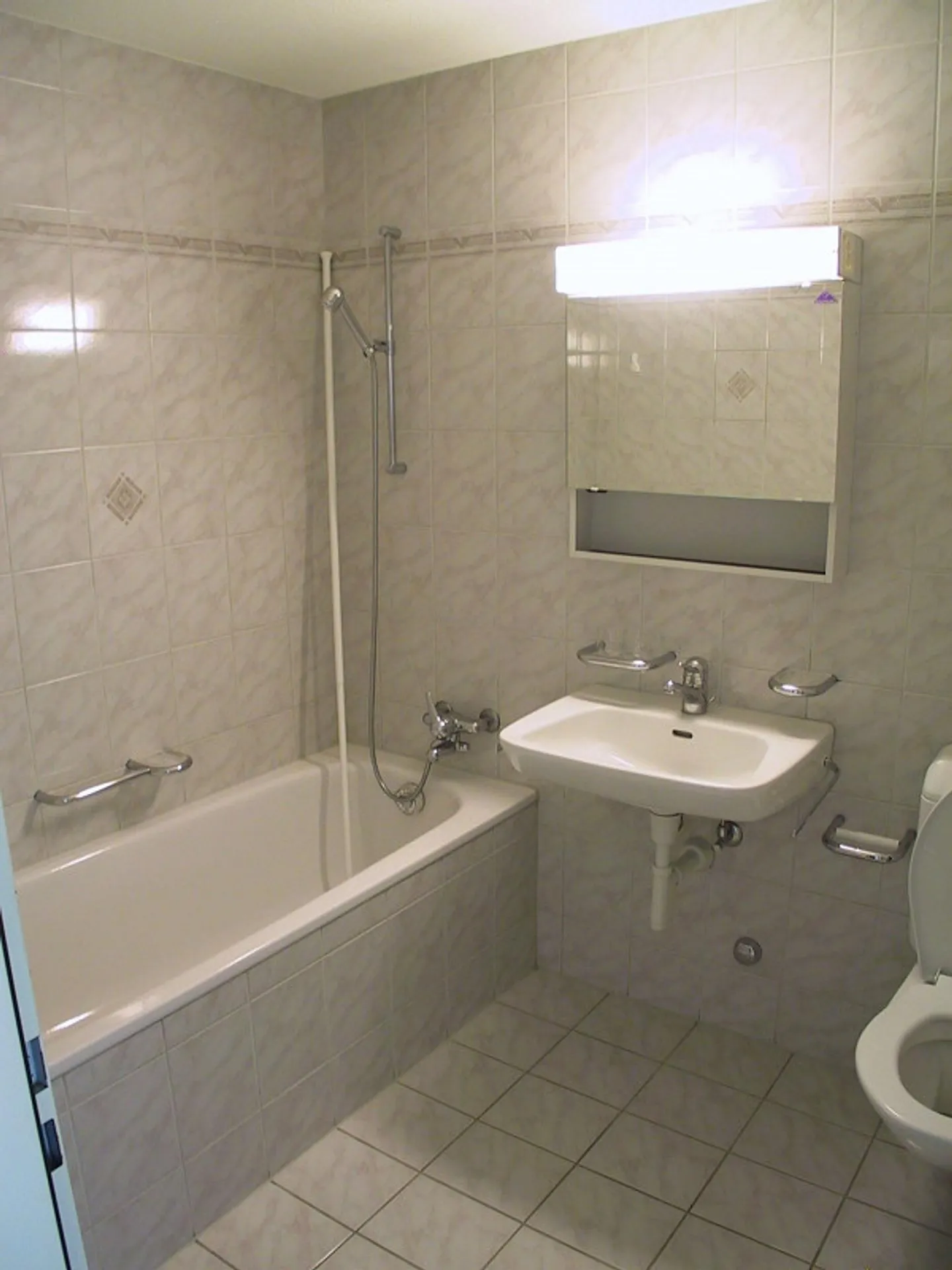 Appartement en duplex de 3,5 pièces intéressant - Photo 6 sur 10