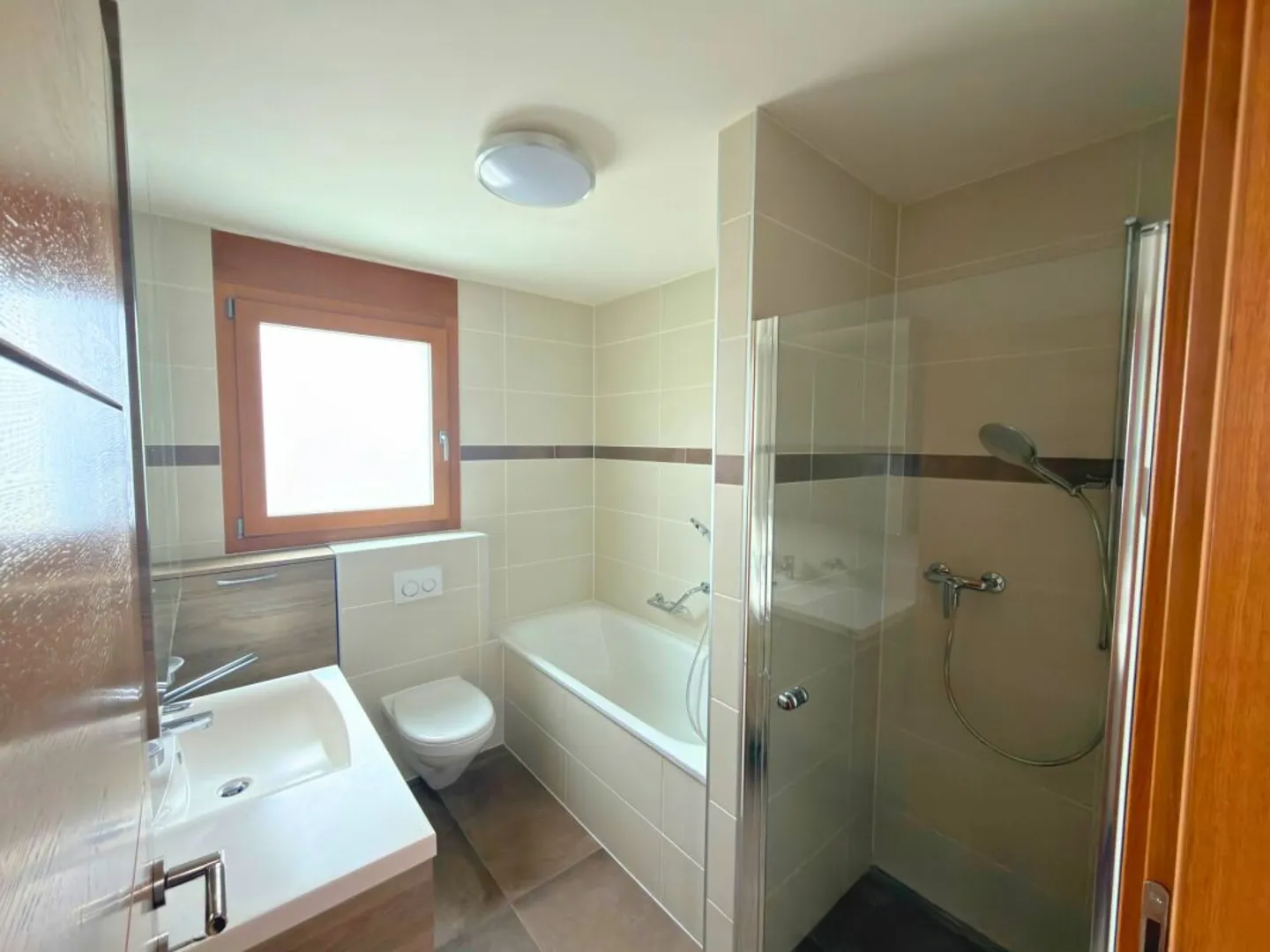 Villa Luminoso con Giardino - Foto 6 di 10