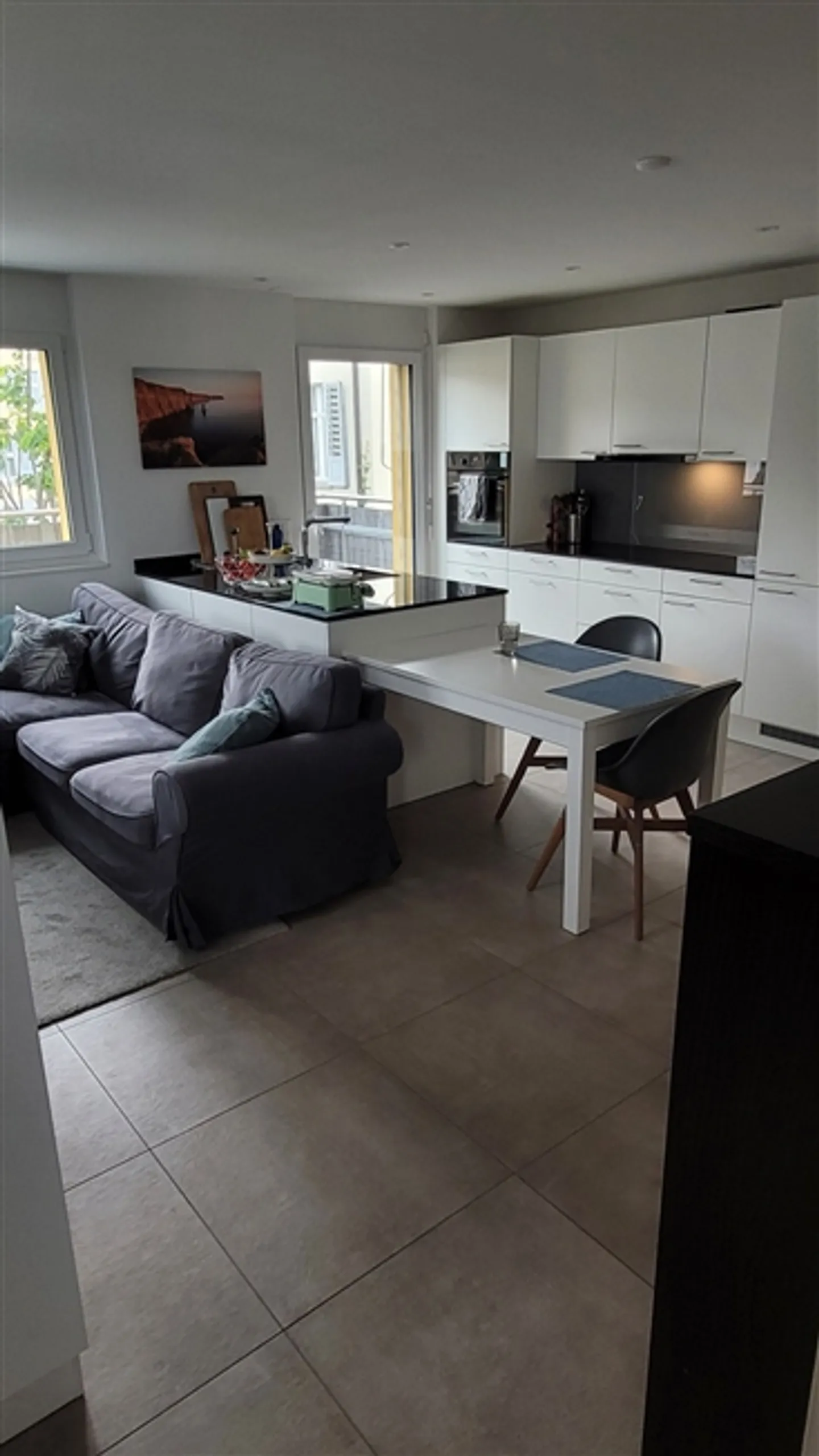 «2½ ZI-WOHNUNG IN KREUZLINGEN (TG), MÖBLIERT, TEMPORÄR» - Foto 2 von 7