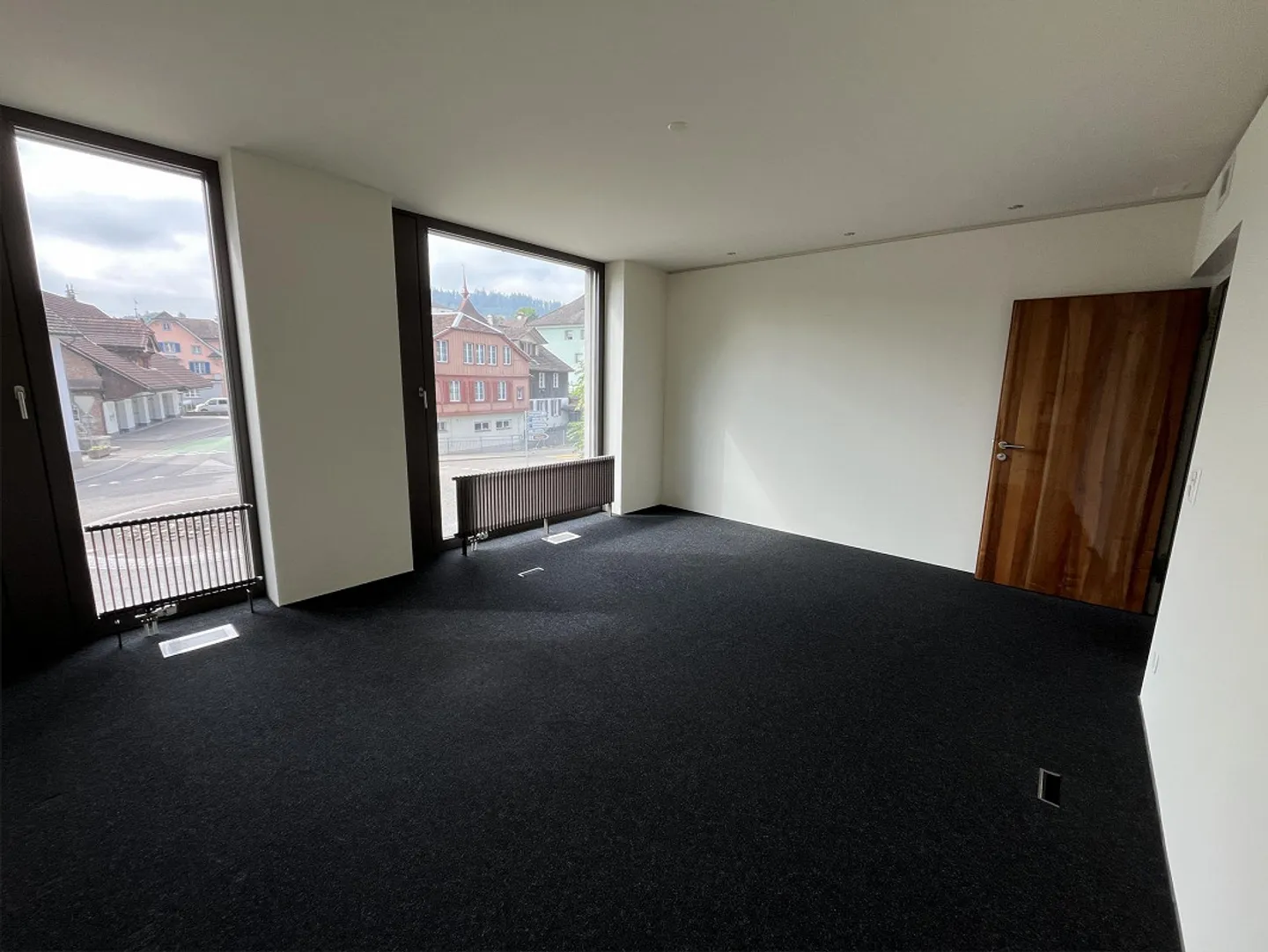Posizione centrale per uffici e studi terapeutici - Foto 3 di 9