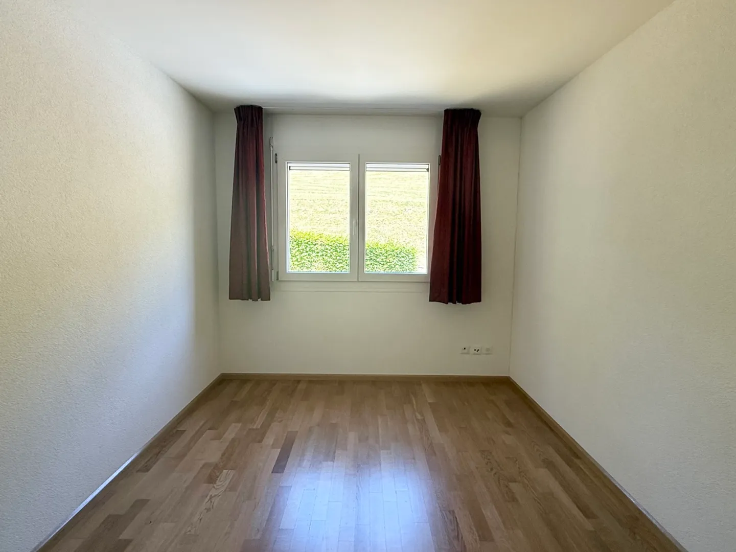 APPARTAMENTO 4,5 STANZE CON BALCONE SPAZIOSO E VERSATILI LOCALI DI STOCCAGGIO - Foto 12 di 13