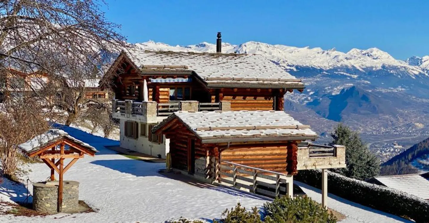 Chalet-Villa avec Vue Montagne - Photo 3 sur 13