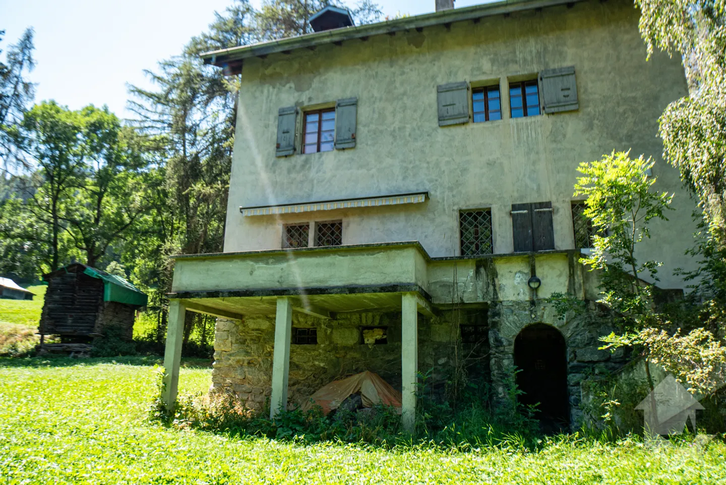 Majestueuse demeure de maître sur une magnifique parcelle arborée - Photo 48 sur 59