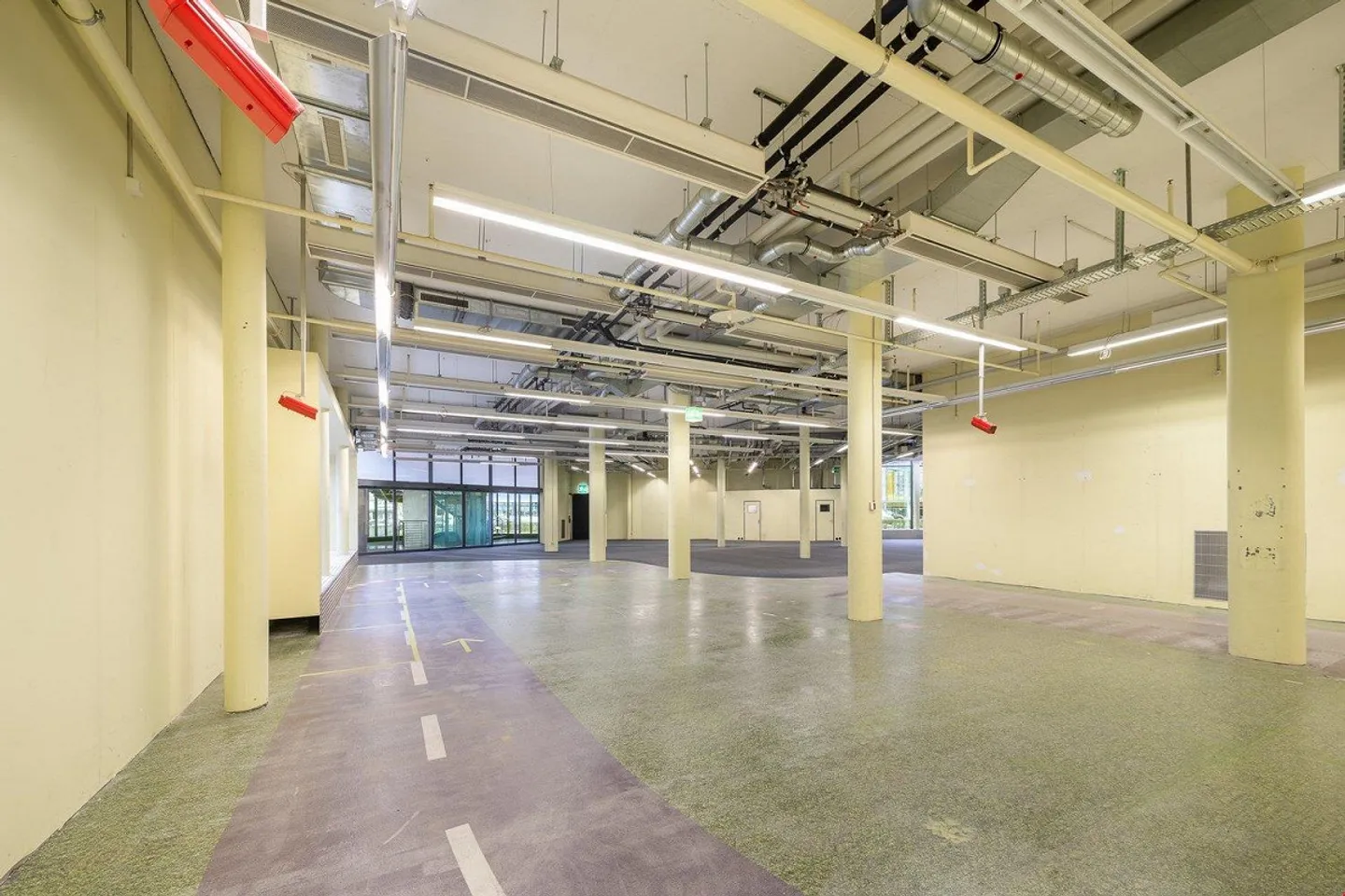 FORTIS - Retail at its best - Photo 4 of 11