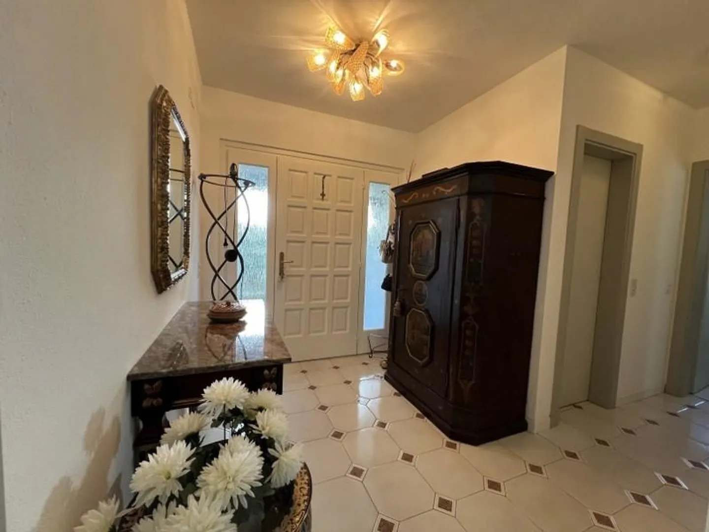 VILLA UNIFAMILIARE CON GIARDINO, MOLTO SOLEGGIATA - Foto 6 di 13
